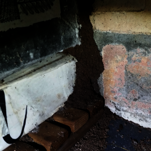 Mudding and Tubes in Subfloor